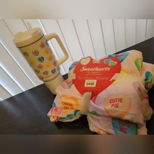 Sweethearts Blanket and Tumbler Cup
